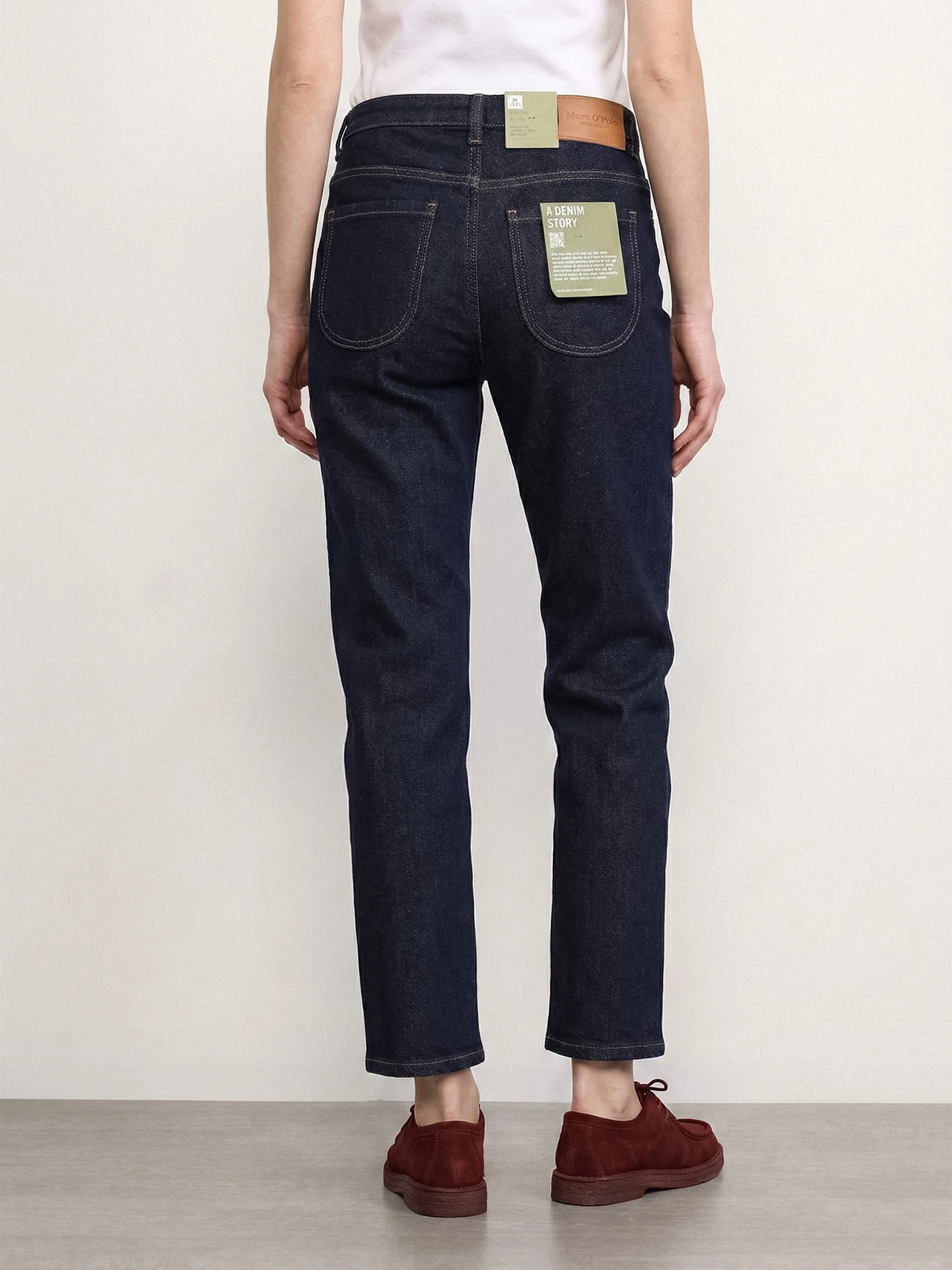 Джинсы темно-синего цвета из смесового хлопка